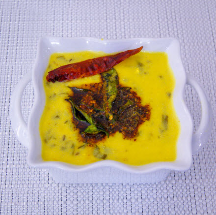Palak Kadhi is a yogurt curry with spinach, this curry is not only very simple to cook but also very delicious.
